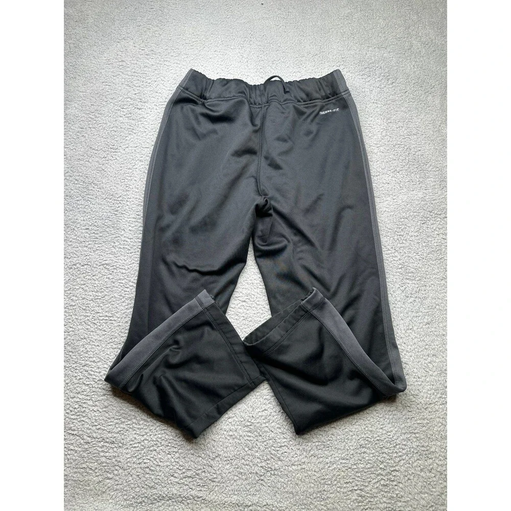 Nike Thermafit athletic pants size medium light gray dark gray